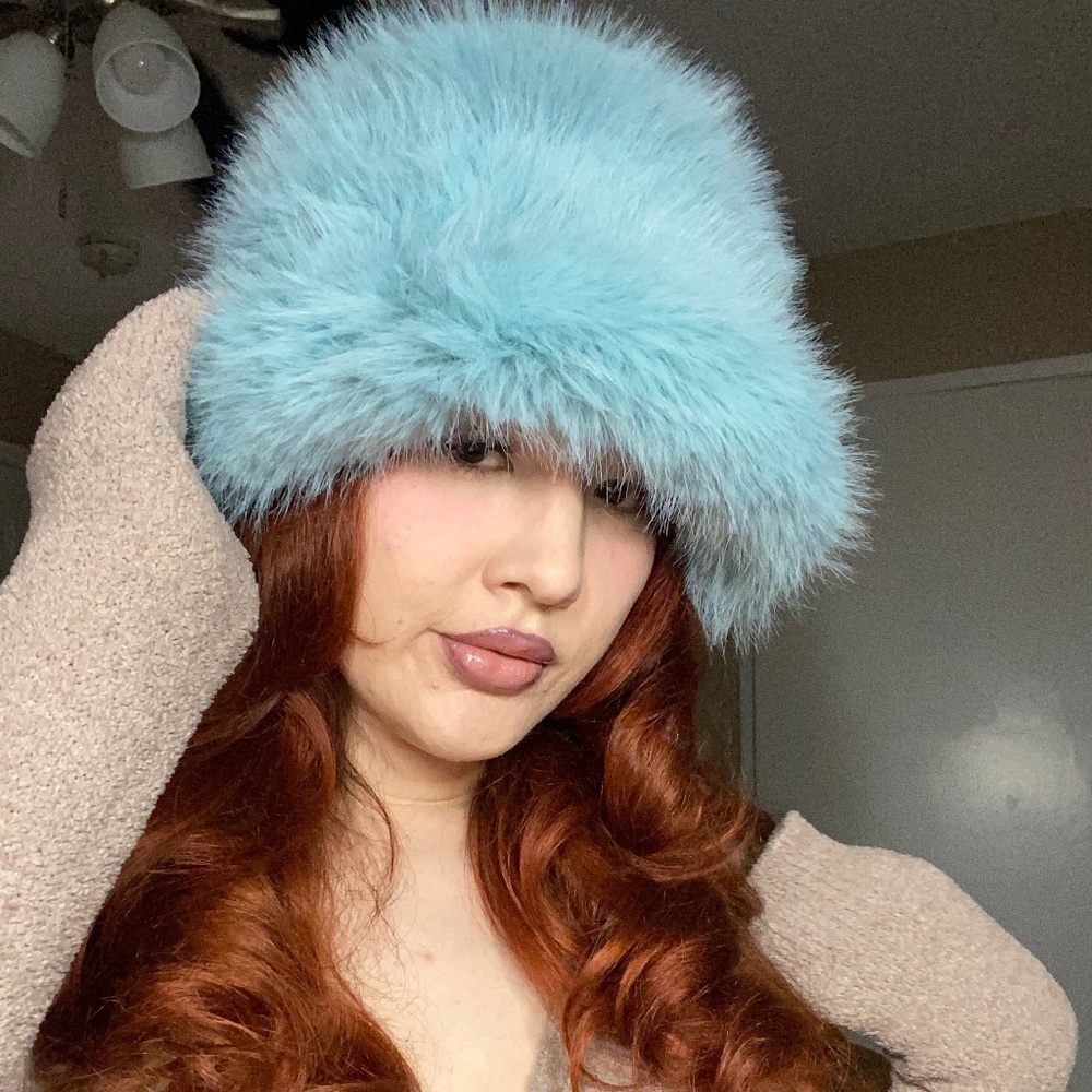 Blue Faux Fur Bucket Hat